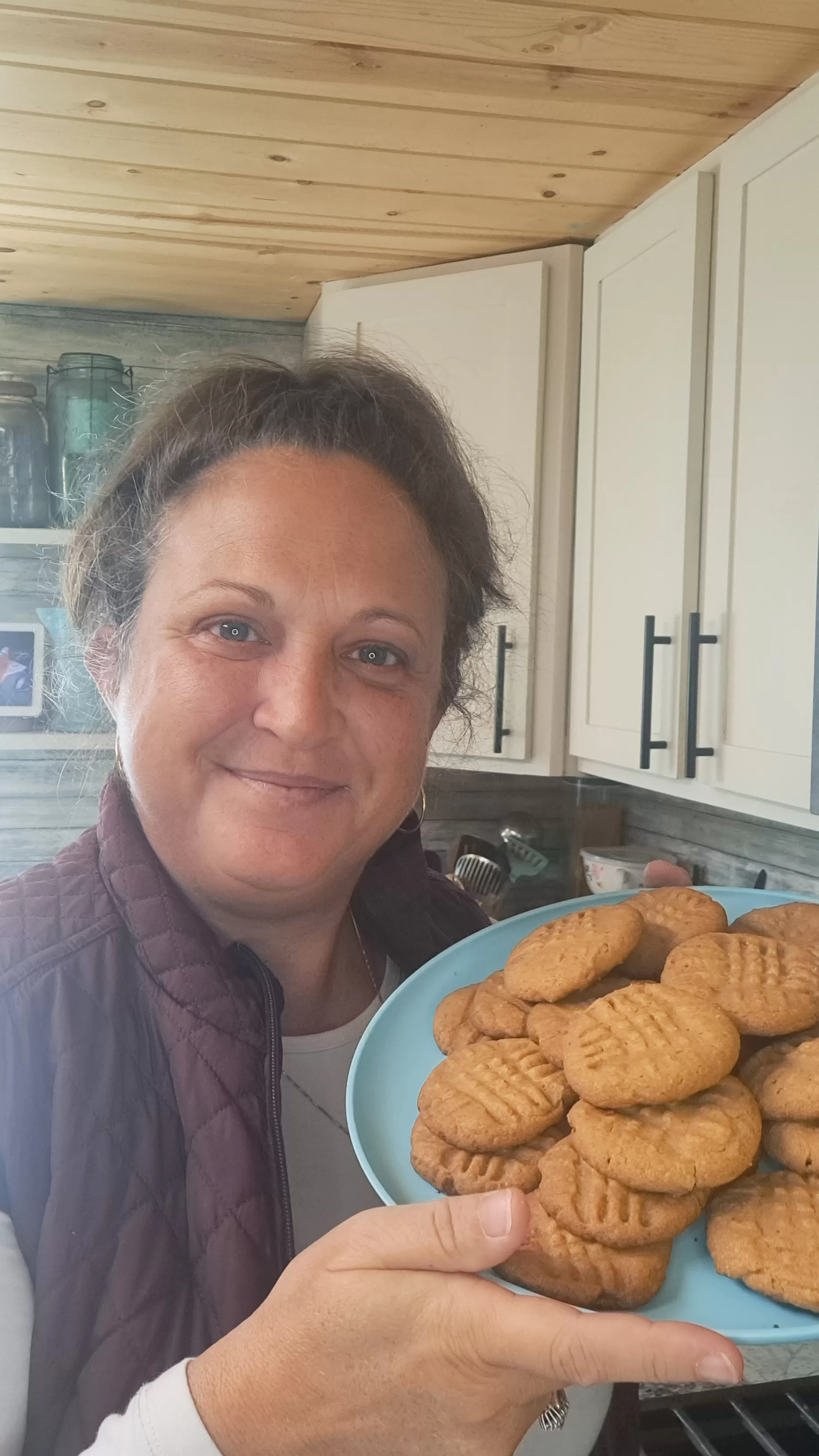 4 ingredient peanut butter cookies