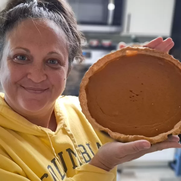 Quick & Easy Pie Crust Recipe w/ Bonus Easy Pumpkin Pie Video